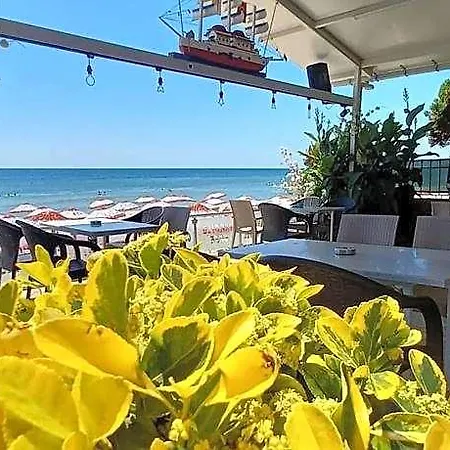 Istanbul Yildiz Hotel 3*